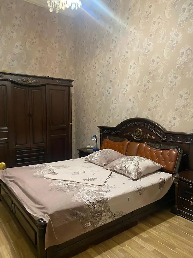 באקו Center 3 Bedrooms Nizami Vidadi Street 0*,