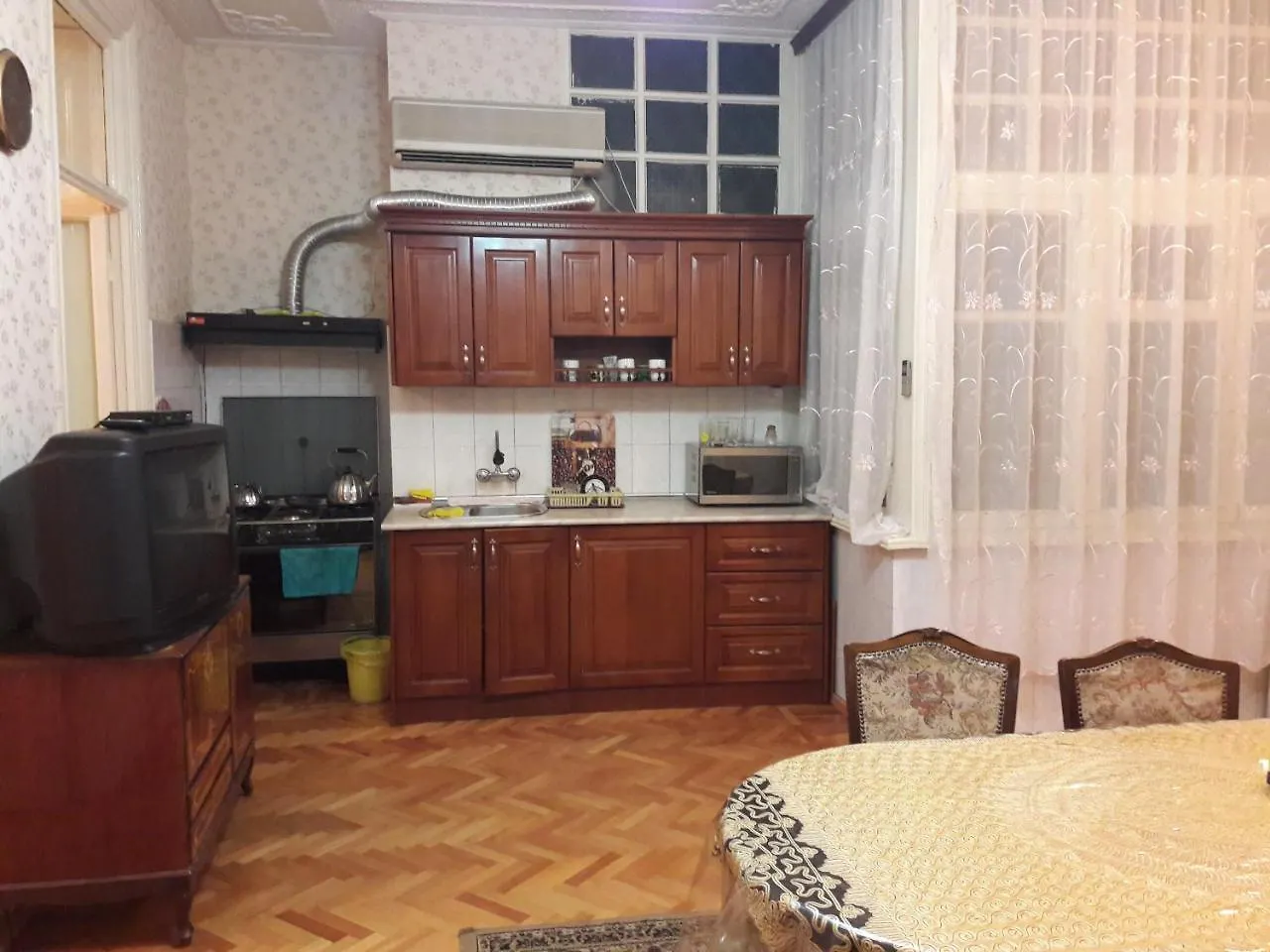 באקו Center 3 Bedrooms Nizami Vidadi Street אזרבייג'ן
